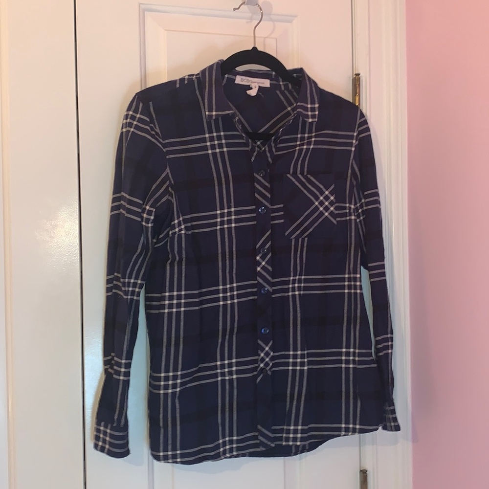 BCBG Generation plaid button up navy top